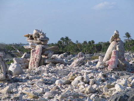 Inuksuks in coral? Apparently the Maya are related to the Inuit! Inuksuks in coral? Apparently the Maya are related to the Inuit!